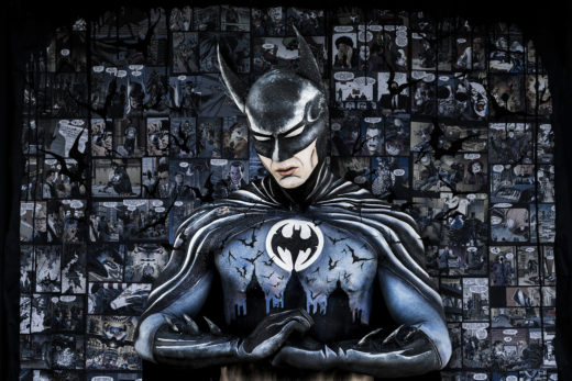 A bodyart tribute to Tim Burtons Batman by Donatella Parisini, Bodyart Elvis Schmoulianoff